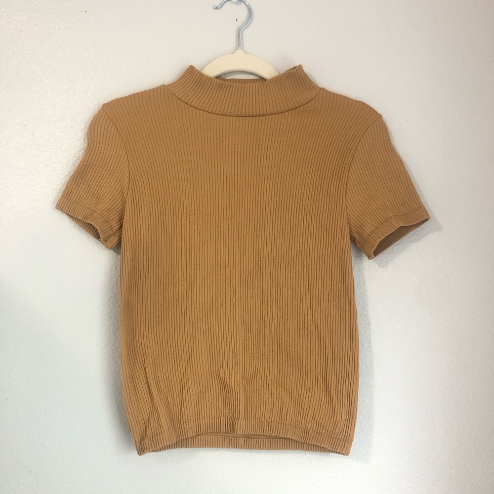 Ribbed Tan Short Sleeve Turtleneck Top